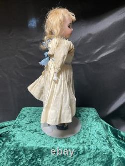 Poupée allemande ancienne Armand Marseille à tête en biscuit de 12 pouces avec vêtements d'origine