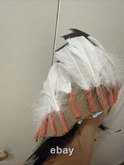 Poupée amérindienne en porcelaine vintage de 4 pieds avec une maison pour canard, héritage numéroté en édition limitée