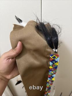 Poupée amérindienne en porcelaine vintage de 4 pieds avec une maison pour canard, héritage numéroté en édition limitée