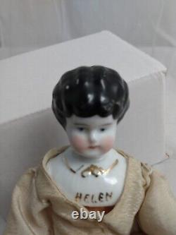Poupée ancienne Helen Pet Name Hertwig en tête de porcelaine avec corps remplacé Allemagne c1900.