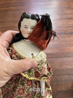 Poupée ancienne à tête en porcelaine de style Adelina Patti 12,5, bottines élégantes, rare tête des années 1860