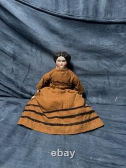Poupée ancienne allemande en porcelaine des années 1860 en excellent état