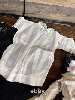 Poupée ancienne en porcelaine allemande 22, Allemagne 6, avec beaucoup de vêtements