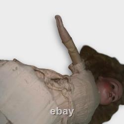 Poupée antique en bisque allemande 15