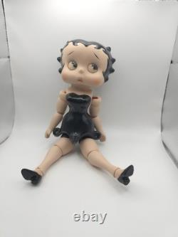 Poupée articulée vintage Betty Boop en céramique et porcelaine, bon état. Collectionneur.