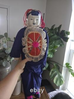 Poupée chinoise vintage traditionnelle peinte à la main avec tête en porcelaine, 24
