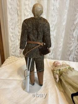 Poupée de Maison de Poupées Antique Tout Original Couple Homme & Femme Bisque