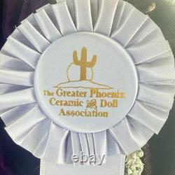 Poupée de Sorcier en Porcelaine Artisanale Vintage, Gagnante du Ruban Bleu, 20 Pose de Sorcier