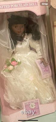 Poupée de mariée afro-américaine en bisque porcelain vintage rare et collectible (scellée)