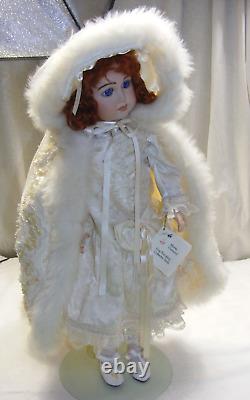 Poupée de porcelaine Vintage 22 Marie Osmond 1991 Manteau de fourrure