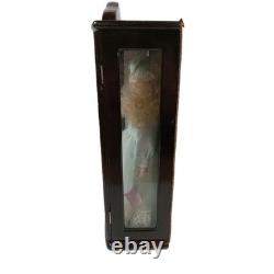 Poupée de porcelaine vintage Ashley Belle collectionnable (Hadley) avec étui en bois. C3