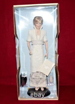 Poupée de portrait en porcelaine Vintage Diana Princess Of Wales 17, pas de COA, Franklin Mint