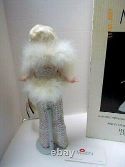 Poupée du monde en porcelaine MARILYN MONROE vintage des années 1980 16,5 w / robe à sequins et boîte