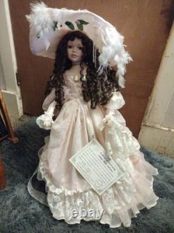 Poupée en Porcelaine Vintage Victorian Ashley Belle (Négociable)