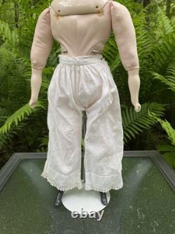 Poupée en porcelaine 20 poupée à tête en porcelaine noire sur corps en tissu remplacé