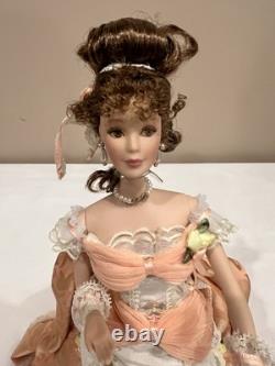 Poupée en porcelaine Barbie Orange Pekoe par Mattel - Vintage 1999 NEUF 25507