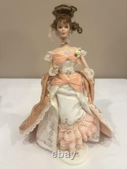 Poupée en porcelaine Barbie Orange Pekoe par Mattel - Vintage 1999 NEUF 25507