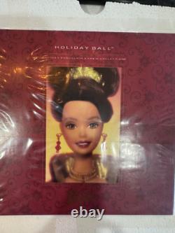 Poupée en porcelaine Barbie Vintage Holiday Ball 1997 Mattel 18326