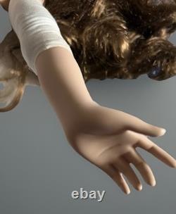 Poupée en porcelaine CassieLE 16/1000, 36 pouces par Florence Maranuk