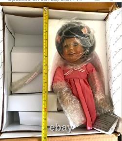 Poupée en porcelaine Cristina de Danbury Mint Collection Latine COA 18 VHTF Rare Vintage