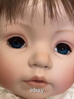 Poupée en porcelaine Dianna Effner faite à la main Vintage Bébé Angela 1998 Collectionnable
