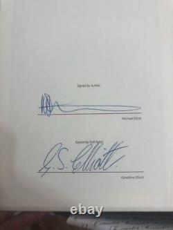 Poupée en porcelaine Freckalina écossaise mariée vintage 1988 avec livre signé par Arti