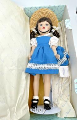 Poupée en porcelaine Margret Madame Alexander vintage 16 neuve avec boîte et support