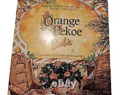 Poupée en porcelaine Orange Pekoe de Mattel 25507
