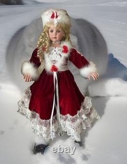 Poupée en porcelaine Rare Rustie&Danbury Mint Assise LE Charlotte 33 pouces