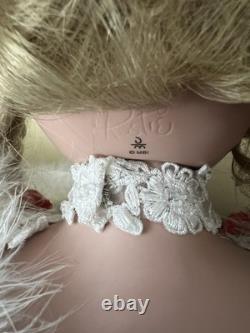 Poupée en porcelaine Rare Rustie&Danbury Mint Assise LE Charlotte 33 pouces