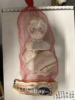 Poupée en porcelaine Snoboy des années 1960 de collection, très rare