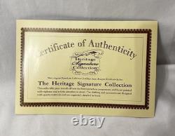 Poupée en porcelaine Soaring Eagle de la collection Signature Heritage 12327, vintage, neuve en boîte (NIB)