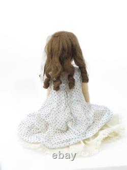 Poupée en porcelaine Vintage BRU-JNE #13 28 cheveux bruns yeux bleus