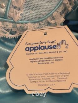 Poupée en porcelaine Vintage Cabbage Patch Kids cheveux tressés brun rouge robe bleue 1985