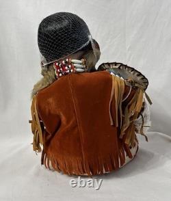 Poupée en porcelaine Vintage NIB Collection Signature Héritage 12327 Aigle Planant