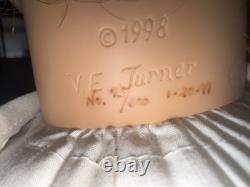 Poupée en porcelaine Virginia Turner rare vintage 1998 30 # 45/300 1-20-1999