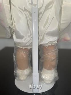 Poupée en porcelaine Virginia Turner rare vintage 1998 30 # 45/300 1-20-1999