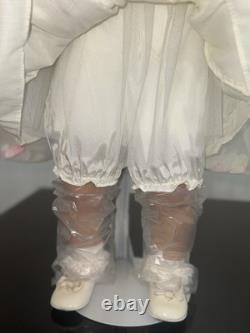Poupée en porcelaine Virginia Turner rare vintage 1998 30 # 45/300 1-20-1999