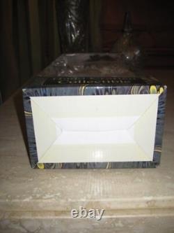 Poupée en porcelaine afro-américaine vintage faite à la main. NEUVE dans sa BOÎTE D'ORIGINE