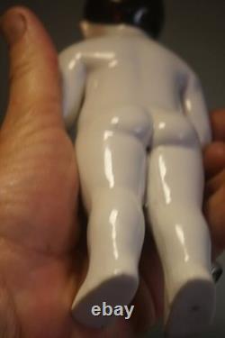 Poupée en porcelaine allemande Frozen Charlie 8