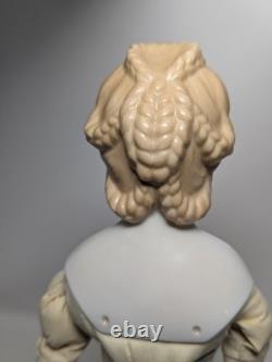 Poupée en porcelaine allemande antique (années 1840-1890) coiffure rare, blonde moulée