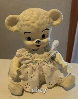 Poupée en porcelaine articulée d'ours vintage