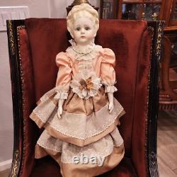 Poupée en porcelaine bisque parienne émérite victorienne vintage de 28 pouces