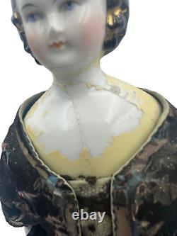 Poupée en porcelaine de Mary Todd Lincoln avec vêtements en soie et sciure 15 fin du 19ème siècle