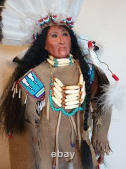 Poupée en porcelaine de chef indien amérindien faite main 22 pouces, prix de 2ème place