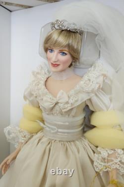 Poupée en porcelaine de collection Franklin Mint Princesse Diana robe de mariée bouquet neuve en boîte