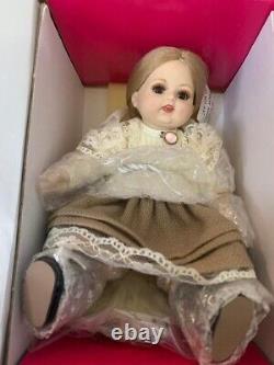 Poupée en porcelaine de collection Vintage NIB de Marie Osmond Grandma Kit Tiny Tot