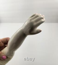 Poupée en porcelaine de style allemand vintage tête en Chine extra grande 32 pouces