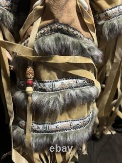 Poupée en porcelaine indienne vintage rare de 22 pouces de haut