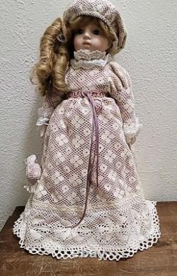 Poupée en porcelaine musicale Schmid vintage 16 des années 1980, neuve, sans boîte